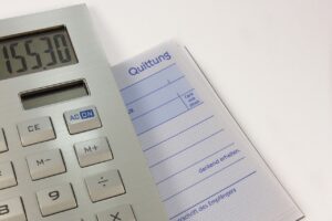 Einnahmenüberschussrechnung (EÜR) erstellen: Anleitung für Selbstständige